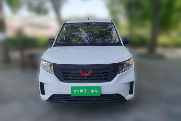 Used Wuling Hongguang PLUS 2020 1.5L Manual Standard Edition 5 Seats Front
