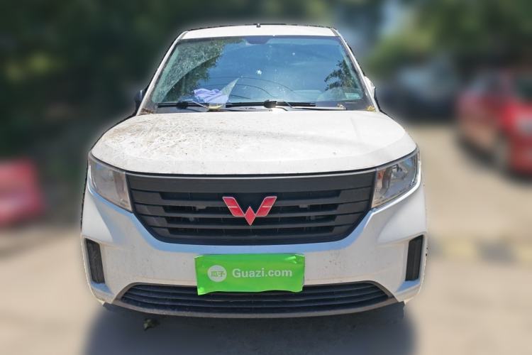 Used Wuling Hongguang PLUS 2020 1.5L Manual Standard Edition 5 Seats Front