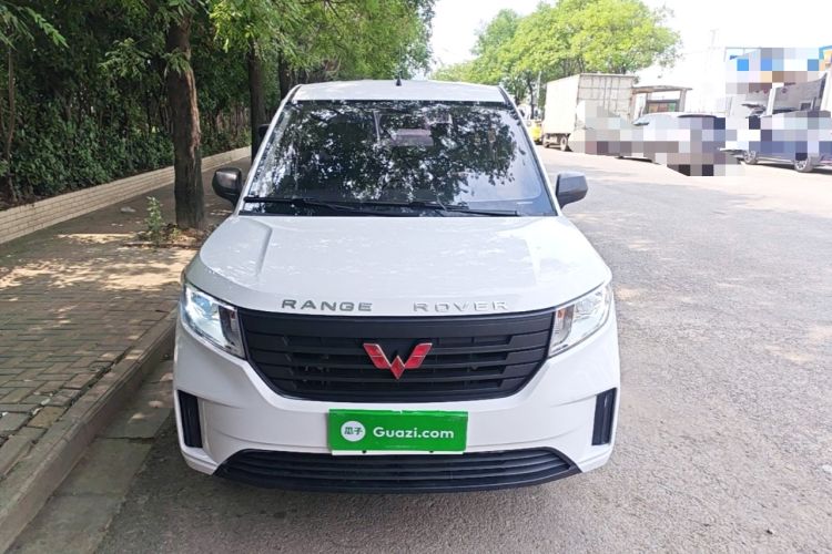 Used Wuling Hongguang PLUS 2020 1.5L Manual Standard Edition 5 Seats Front