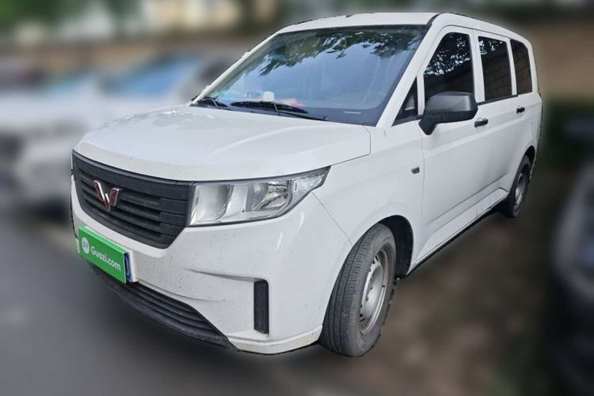 Used Wuling Hongguang PLUS 2020 1.5L Manual Standard Edition 7-Seater Front Left 45 Deg