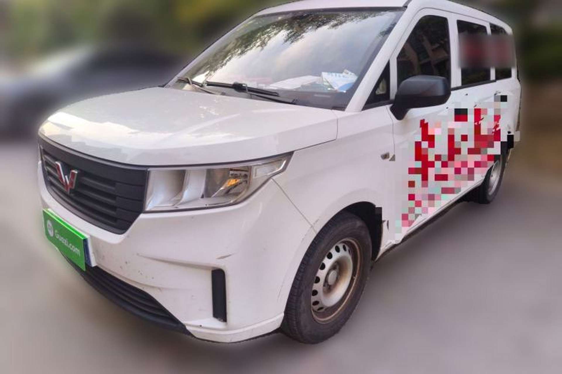 Used Wuling Hongguang PLUS 2020 1.5L Manual Standard Edition 5 Seats Front Left 45 Deg