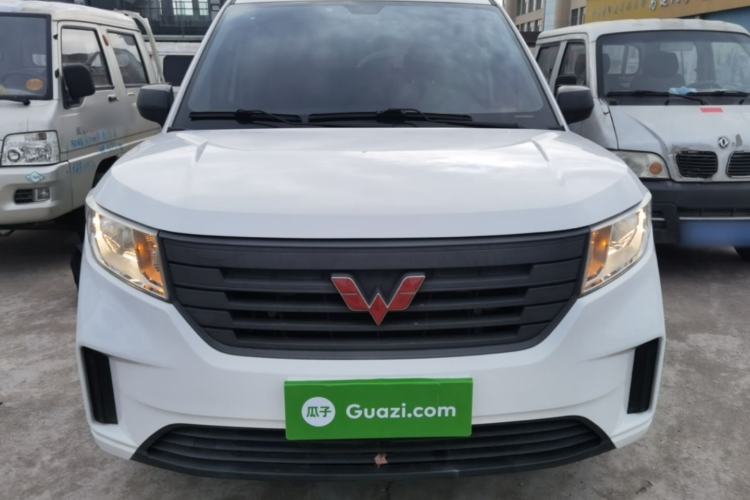 Used Wuling Hongguang PLUS 2020 1.5L Manual Standard Edition 7-Seater Front