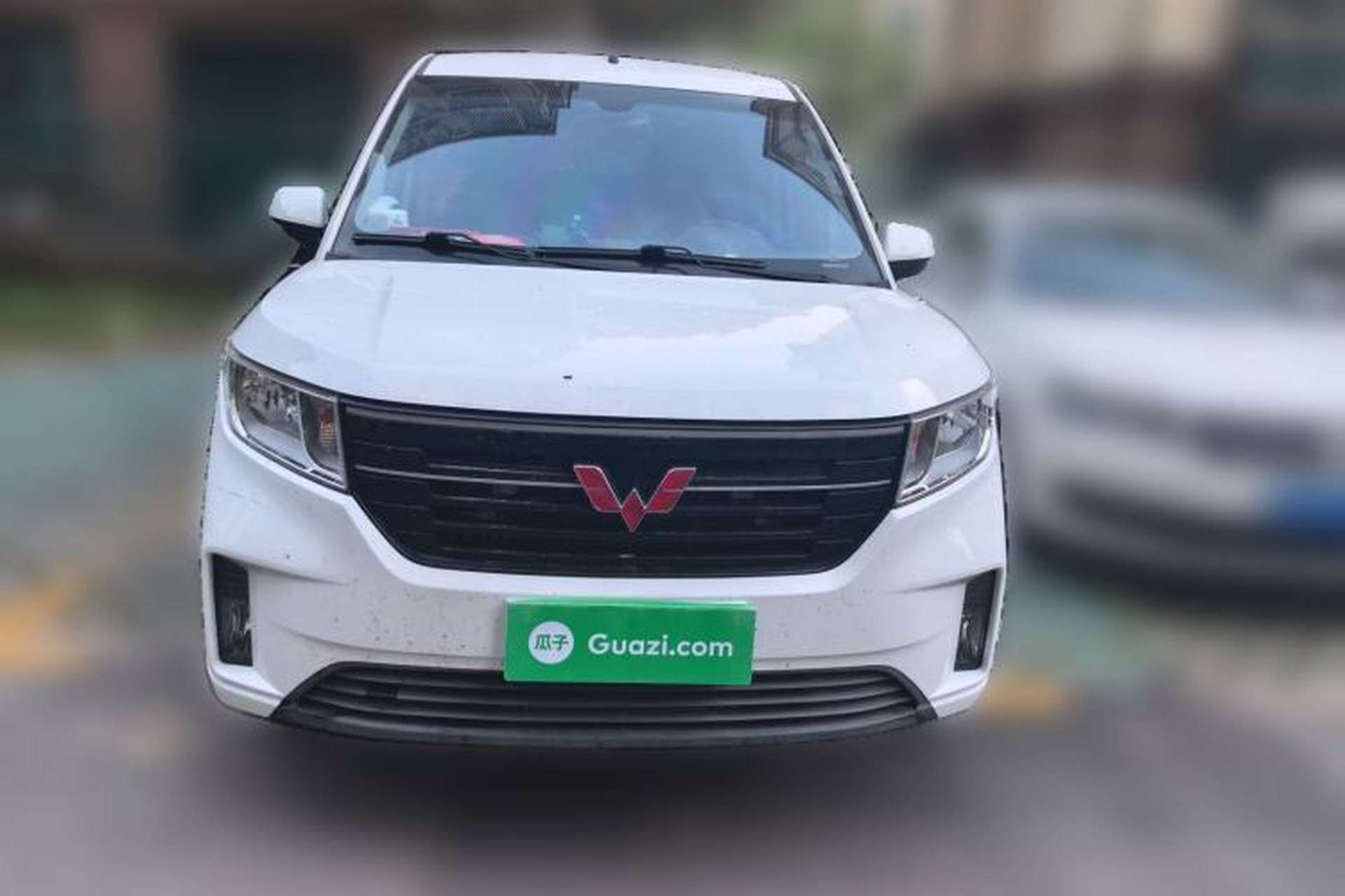 Used Wuling Hongguang PLUS 2020 1.5L Manual Comfort 7-Seater Front