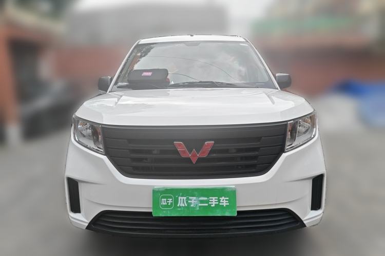 Used Wuling Hongguang PLUS 2020 1.5L Manual Standard Edition 5 Seats Front