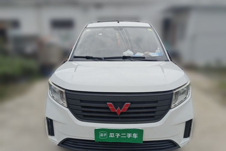 Used Wuling Hongguang PLUS 2020 1.5L Manual Standard Edition 5 Seats Front