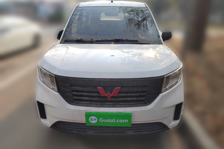 Used Wuling Hongguang PLUS 2020 1.5L Manual Standard Edition 7-Seater Front