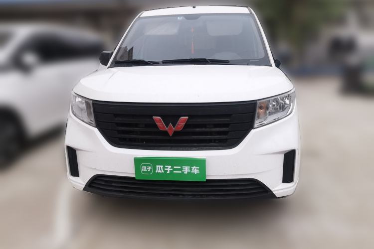 Used Wuling Hongguang PLUS 2020 1.5L Manual Standard Edition 5 Seats Front
