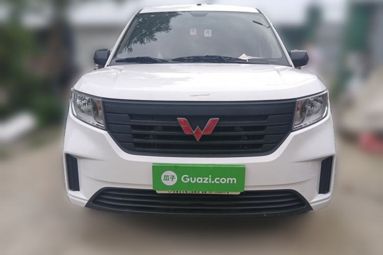 Used Wuling Hongguang PLUS 2020 1.5L Manual Standard Edition 5 Seats Front