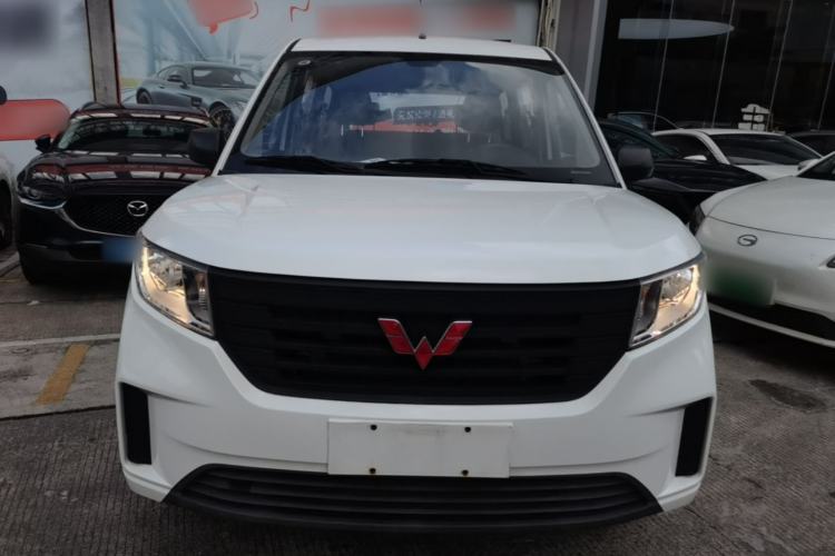 Used Wuling Hongguang PLUS 2020 1.5L Manual Standard Edition 5 Seats Front