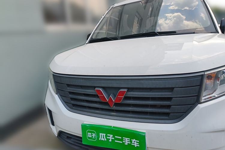 Used Wuling Hongguang PLUS 2020 1.5L Manual Standard Edition 5 Seats Front