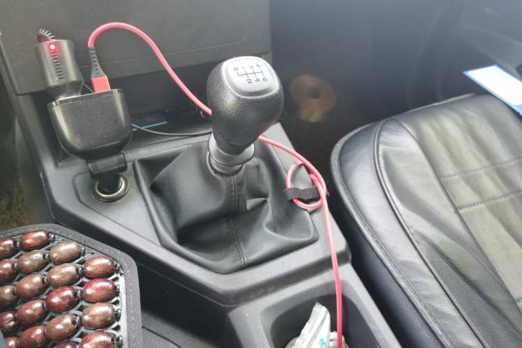 Used Wuling Hongguang PLUS 2020 1.5L Manual Standard Edition 5 Seats Gear Lever