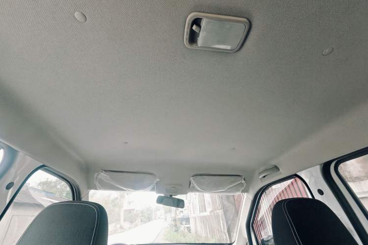 Used Wuling Hongguang PLUS 2020 1.5L Manual Standard Edition 7-Seater Headliner