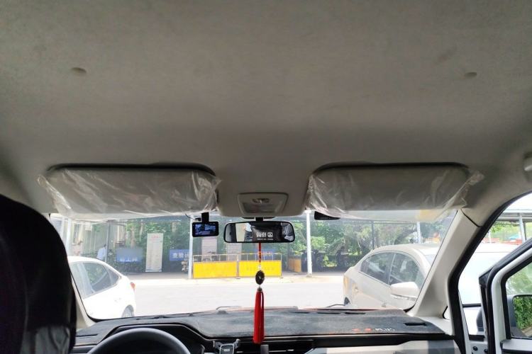 Used Wuling Hongguang PLUS 2020 1.5L Manual Standard Edition 7-Seater Headliner