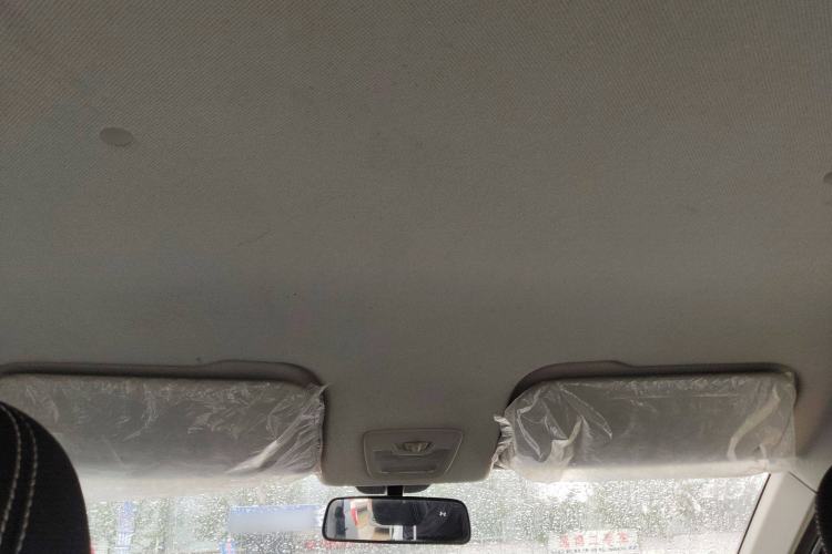 Used Wuling Hongguang PLUS 2020 1.5L Manual Standard Edition 7-Seater Headliner