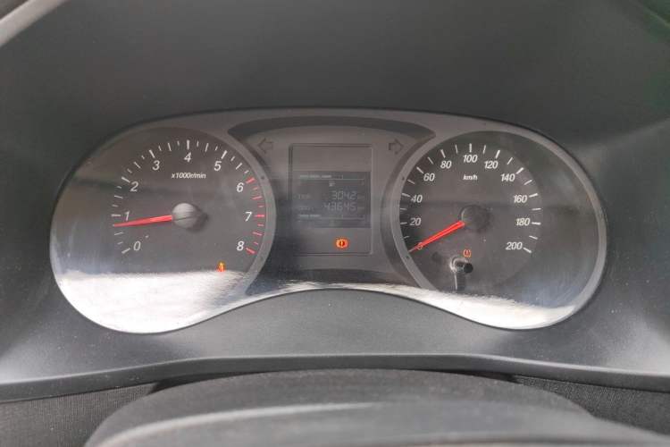 Used Wuling Hongguang PLUS 2020 1.5L Manual Standard Edition 7-Seater Instrument Cluster