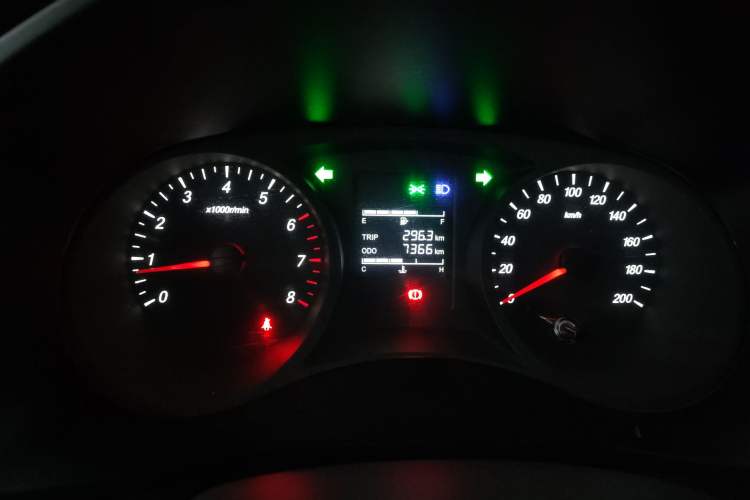 Used Wuling Hongguang PLUS 2020 1.5L Manual Standard Edition 5 Seats Instrument Cluster