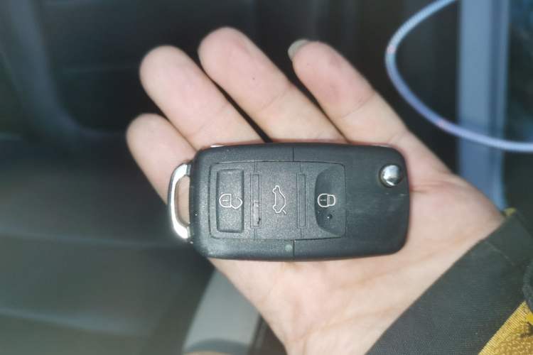 Used Wuling Hongguang PLUS 2020 1.5L Manual Comfort 7-Seater Interior 1