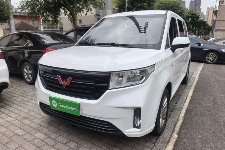 Used Wuling Hongguang PLUS 2020 1.5L Manual Comfort 7-Seater Guazi used car, China used car export, Used car for sale, Used  cars, Cheapest cars for sale