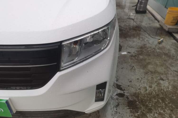 Used Wuling Hongguang PLUS 2020 1.5L Manual Comfort 7-Seater Left Front Headlight