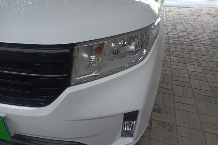 Used Wuling Hongguang PLUS 2020 1.5L Manual Comfort 7-Seater Left Front Headlight