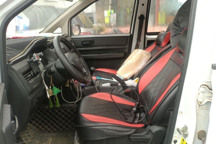 Used Wuling Hongguang PLUS 2020 1.5L Manual Standard Edition 7-Seater Left Front Seat