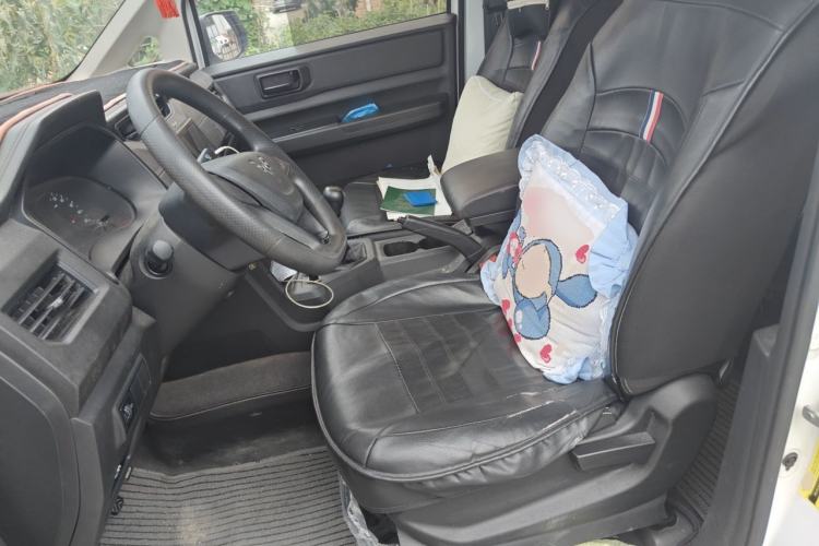 Used Wuling Hongguang PLUS 2020 1.5L Manual Standard Edition 5 Seats Left Front Seat