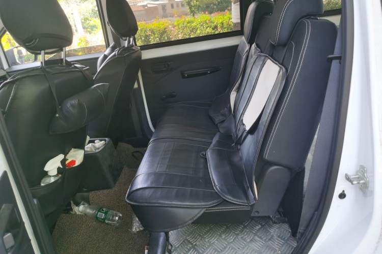 Used Wuling Hongguang PLUS 2020 1.5L Manual Standard Edition 5 Seats Left Rear Seat