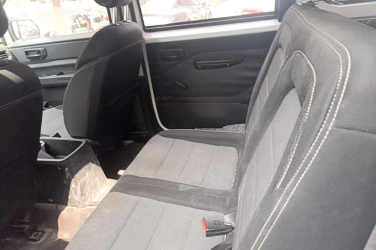 Used Wuling Hongguang PLUS 2020 1.5L Manual Standard Edition 7-Seater Left Rear Seat