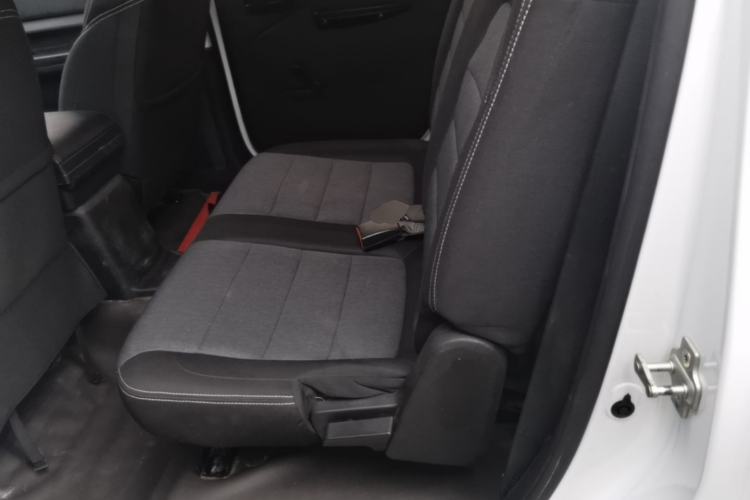 Used Wuling Hongguang PLUS 2020 1.5L Manual Standard Edition 7-Seater Left Rear Seat