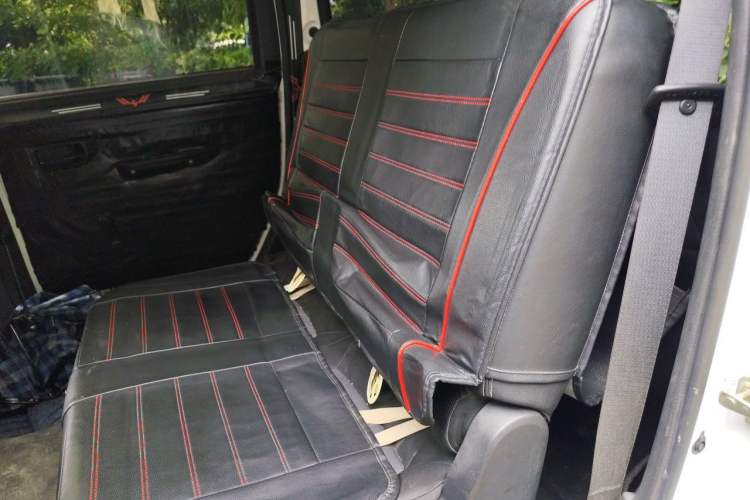 Used Wuling Hongguang PLUS 2020 1.5L Manual Standard Edition 7-Seater Left Rear Seat