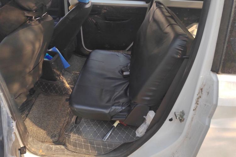 Used Wuling Hongguang PLUS 2020 1.5L Manual Standard Edition 7-Seater Left Rear Seat