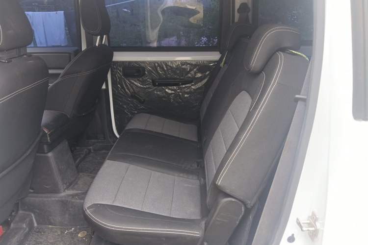 Used Wuling Hongguang PLUS 2020 1.5L Manual Standard Edition 5 Seats Left Rear Seat