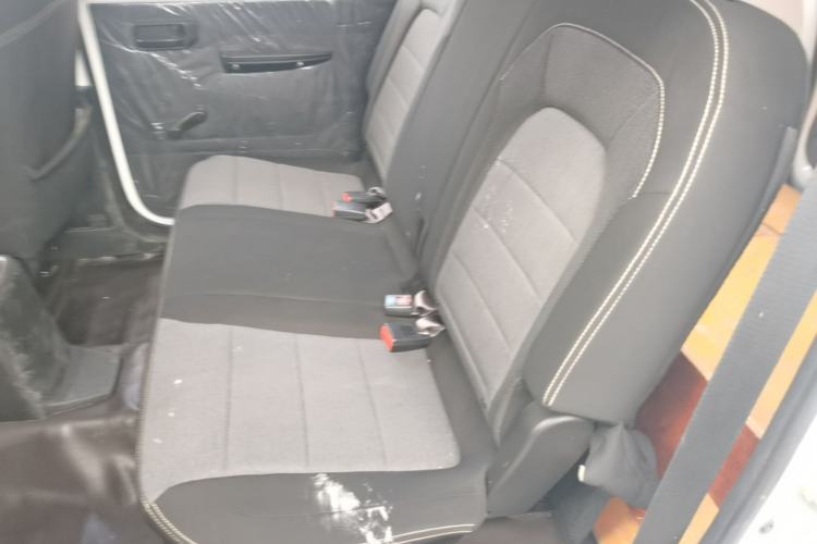 Used Wuling Hongguang PLUS 2020 1.5L Manual Standard Edition 5 Seats Left Rear Seat