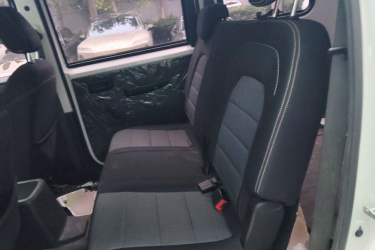 Used Wuling Hongguang PLUS 2020 1.5L Manual Standard Edition 5 Seats Left Rear Seat