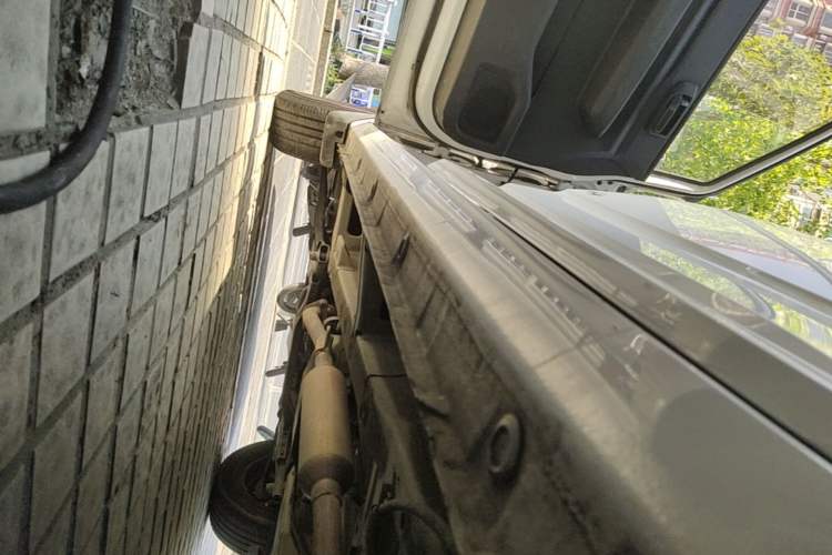 Used Wuling Hongguang PLUS 2020 1.5L Manual Standard Edition 7-Seater Left Side Sill