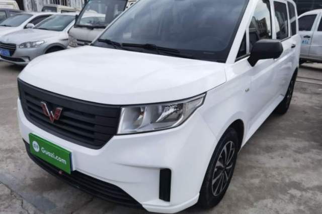 Used Wuling Hongguang PLUS 2020 1.5L Manual Standard Edition 7-Seater