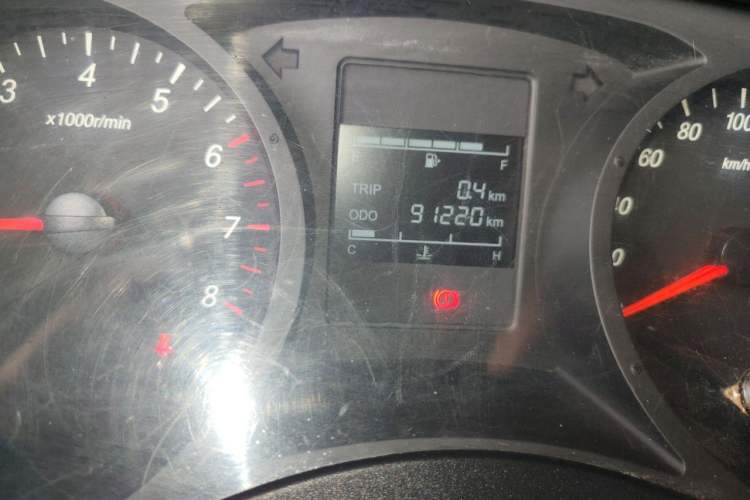 Used Wuling Hongguang PLUS 2020 1.5L Manual Standard Edition 5 Seats Odometer Close Up