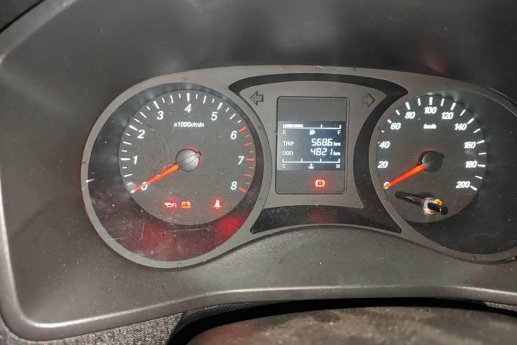 Used Wuling Hongguang PLUS 2020 1.5L Manual Standard Edition 5 Seats Odometer Close Up
