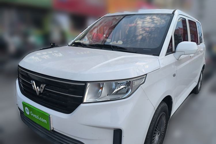 Used Wuling Hongguang PLUS 2020 1.5L Manual Standard Edition 5 Seats Guazi used car, China used car export, Used car for sale, Used cars, Cheapest cars for sale