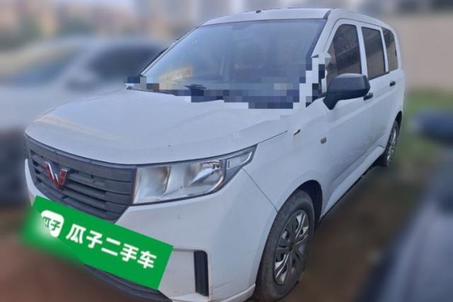 Used Wuling Hongguang PLUS 2020 1.5L Manual Standard Edition 5 Seats