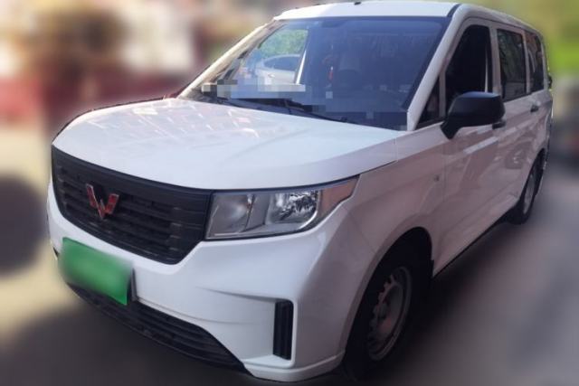 Used Wuling Hongguang PLUS 2020 1.5L Manual Standard Edition 5 Seats