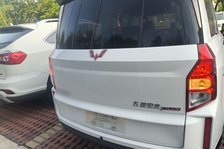 Used Wuling Hongguang PLUS 2020 1.5L Manual Standard Edition 5 Seats Rear