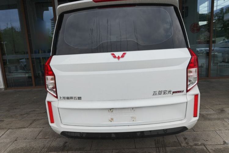 Used Wuling Hongguang PLUS 2020 1.5L Manual Comfort 7-Seater Rear