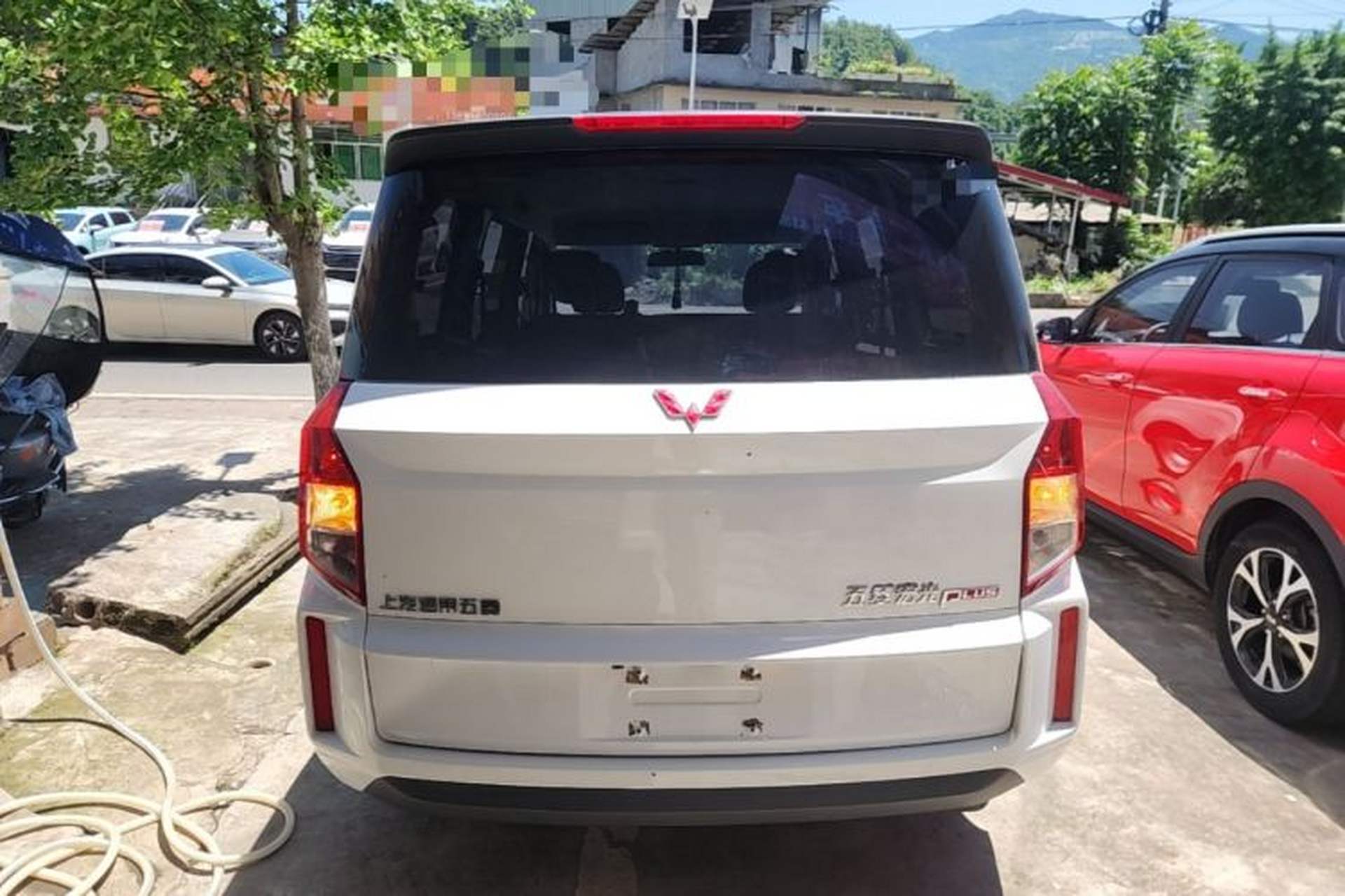 Used Wuling Hongguang PLUS 2020 1.5L Manual Standard Edition 5 Seats Rear