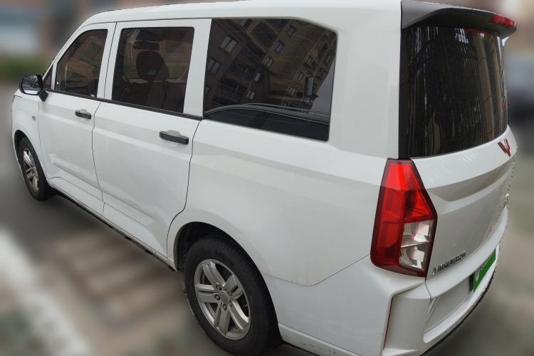 Used Wuling Hongguang PLUS 2020 1.5L Manual Standard Edition 5 Seats Rear Left 45 Deg
