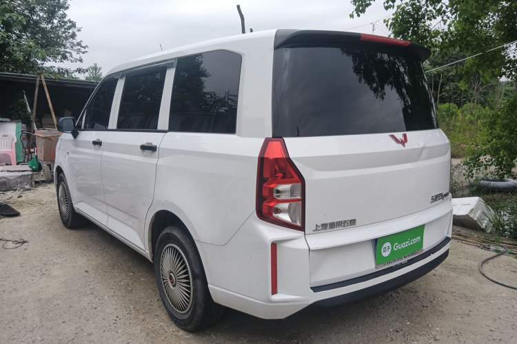 Used Wuling Hongguang PLUS 2020 1.5L Manual Standard Edition 5 Seats Rear Left 45 Deg