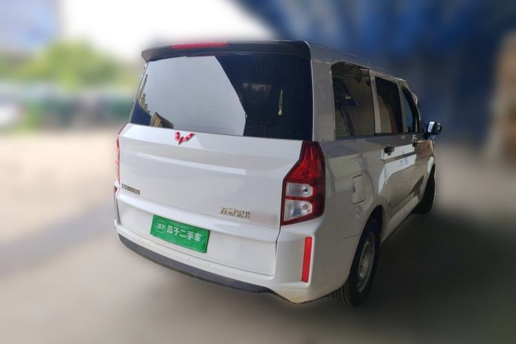 Used Wuling Hongguang PLUS 2020 1.5L Manual Standard Edition 5 Seats Rear Right 45 Deg