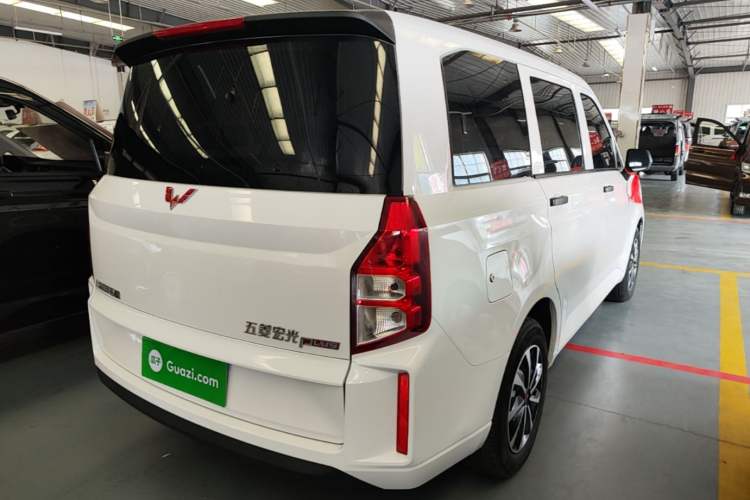 Used Wuling Hongguang PLUS 2020 1.5L Manual Standard Edition 5 Seats Rear Right 45 Deg