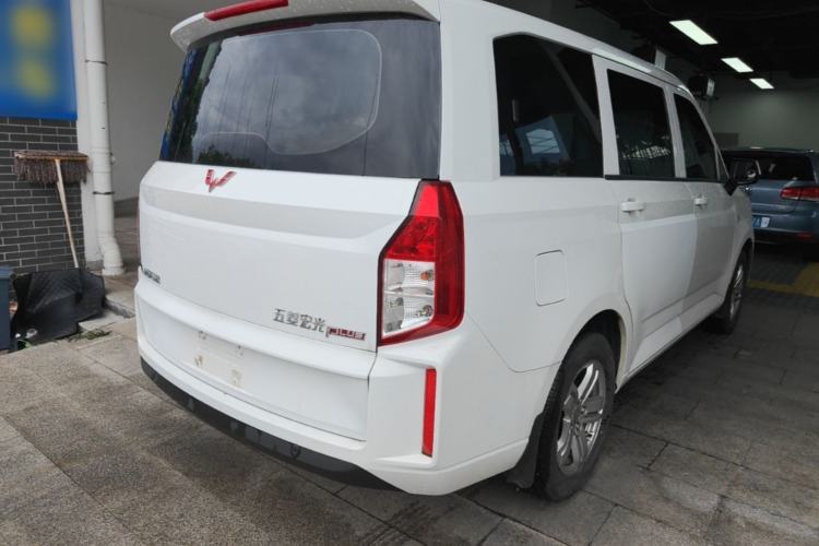 Used Wuling Hongguang PLUS 2020 1.5L Manual Comfort 7-Seater Rear Right 45 Deg
