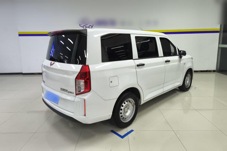 Used Wuling Hongguang PLUS 2020 1.5L Manual Standard Edition 7-Seater Rear Right 45 Deg